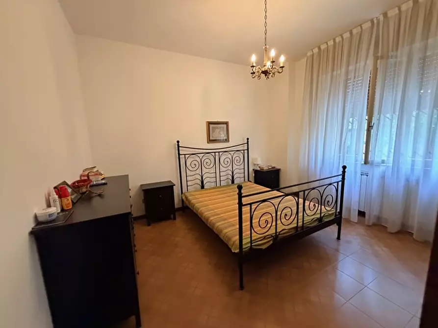 Immagine 28 di Casa trifamiliare in vendita  a Senigallia