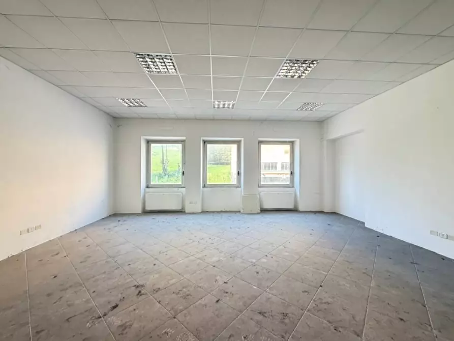 Immagine 2 di Ufficio in vendita  in Via Roma 79 a Leffe