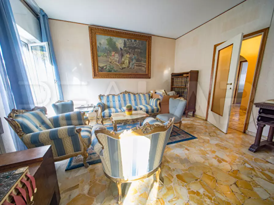 Immagine 3 di Appartamento in vendita  in Via Mac Mahon 16 a Milano