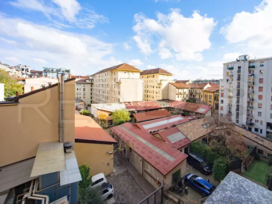 Immagine 10 di Appartamento in vendita  in Via Mac Mahon 16 a Milano