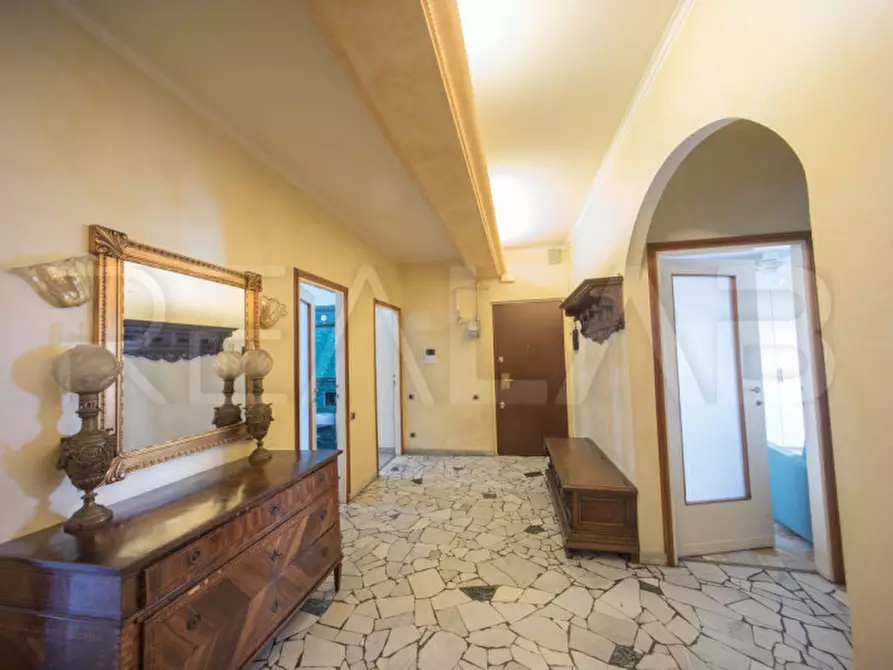 Immagine 12 di Appartamento in vendita  in Via Mac Mahon 16 a Milano