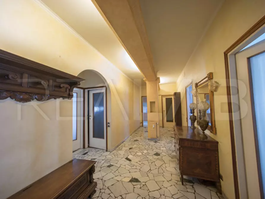 Immagine 13 di Appartamento in vendita  in Via Mac Mahon 16 a Milano