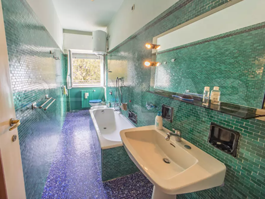 Immagine 15 di Appartamento in vendita  in Via Mac Mahon 16 a Milano