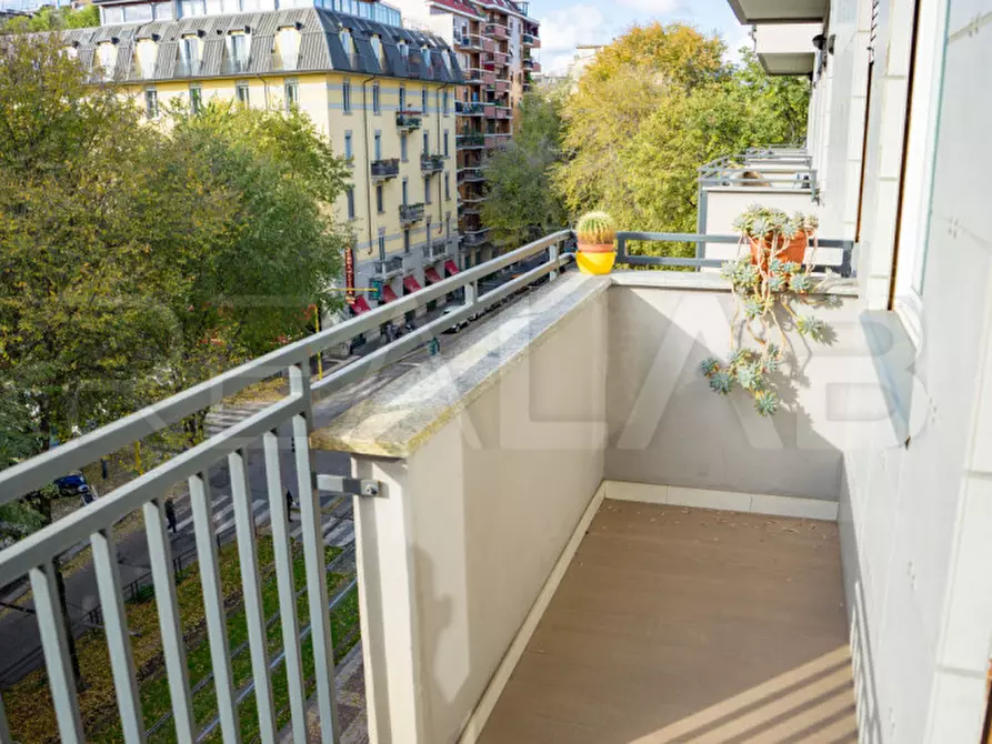 Immagine 22 di Appartamento in vendita  in Via Mac Mahon 16 a Milano