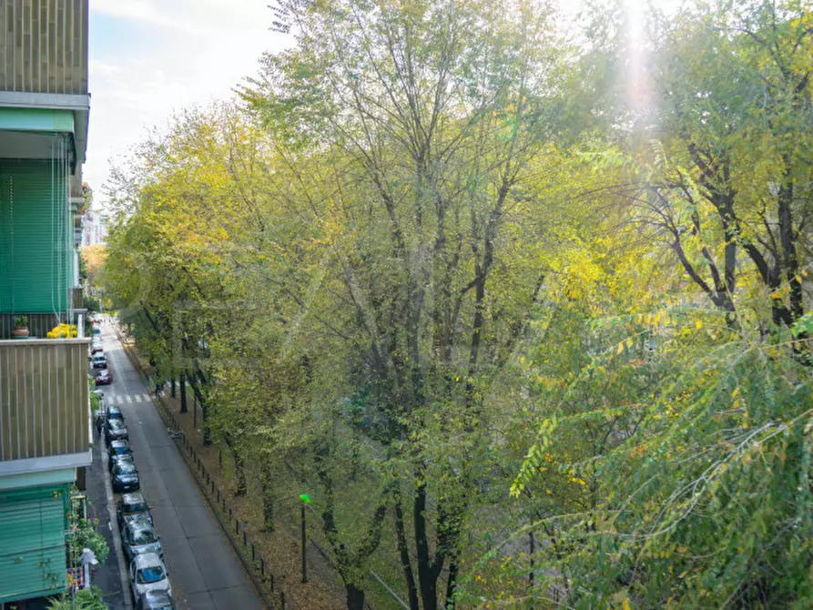 Immagine 23 di Appartamento in vendita  in Via Mac Mahon 16 a Milano