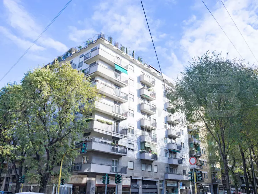 Immagine 31 di Appartamento in vendita  in Via Mac Mahon 16 a Milano