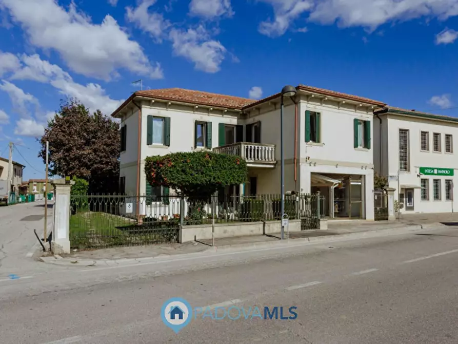 Immagine 3 di Casa indipendente in vendita  in Via Martiri della libertà a Agna