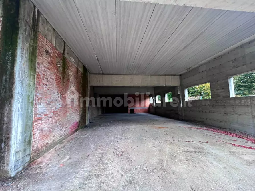 Immagine 2 di Capannone industriale in vendita  in via Prativero n.303 a Valdilana