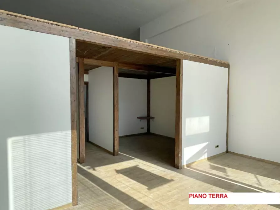 Immagine 11 di Ufficio in vendita  in via Cortemilia 71 a Cairo Montenotte