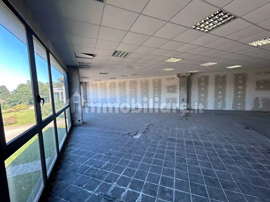 Immagine 8 di Ufficio in vendita  in VIA SACCO E VANZETTI a Borgo Ticino