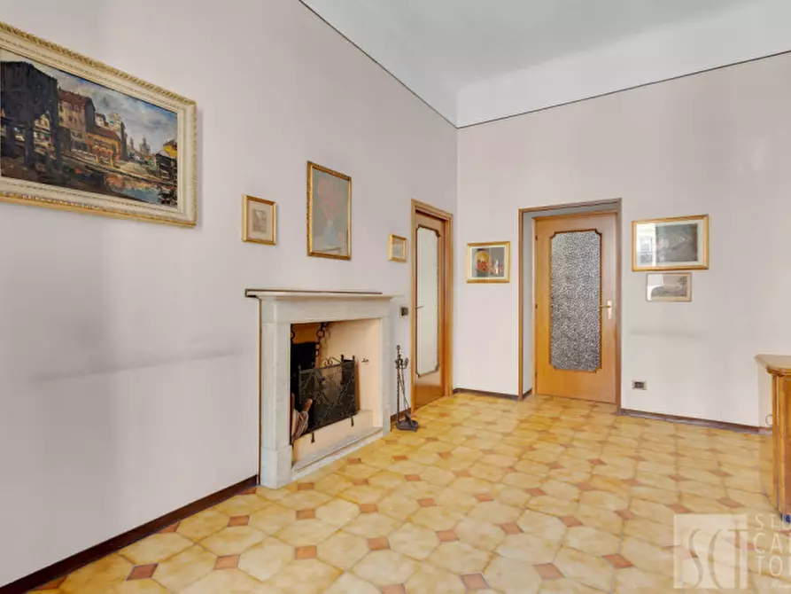 Immagine 2 di Appartamento in vendita  in via Vigevano, 7 a Milano