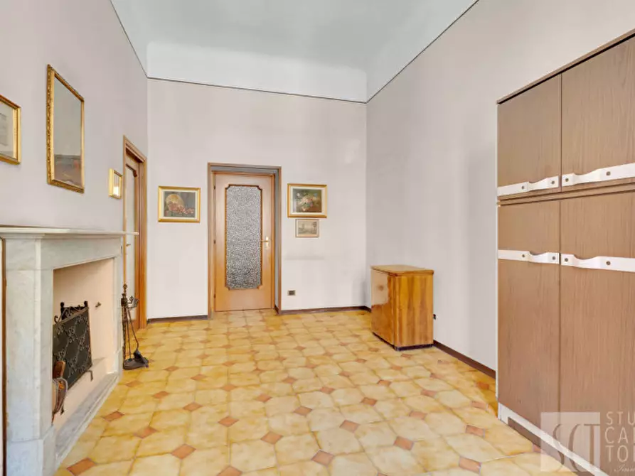 Immagine 3 di Appartamento in vendita  in via Vigevano, 7 a Milano