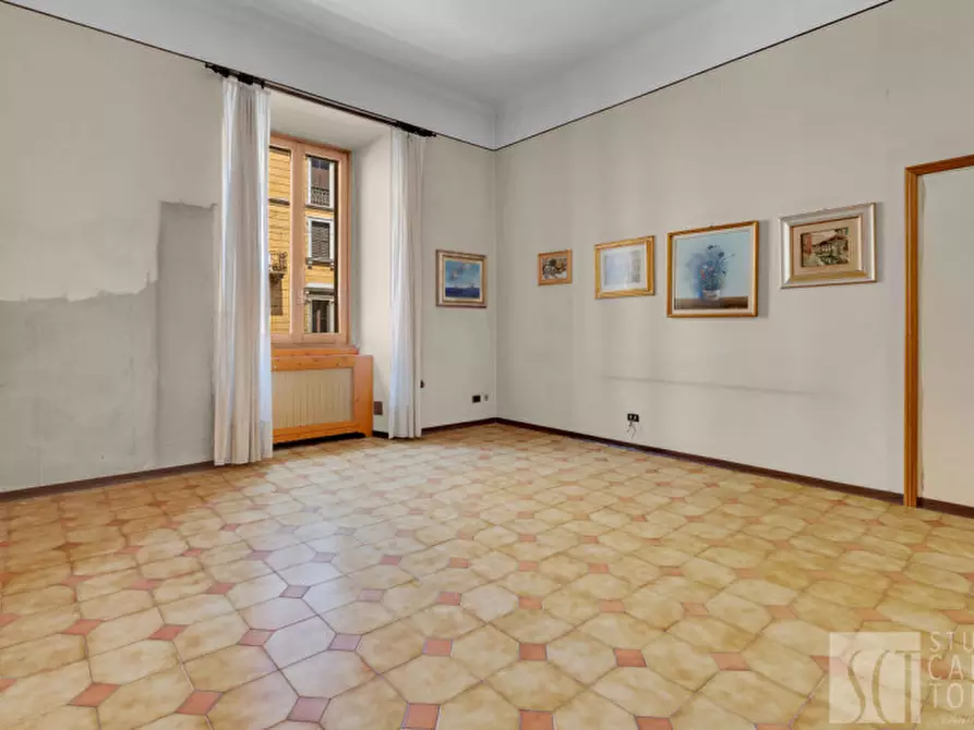 Immagine 12 di Appartamento in vendita  in via Vigevano, 7 a Milano