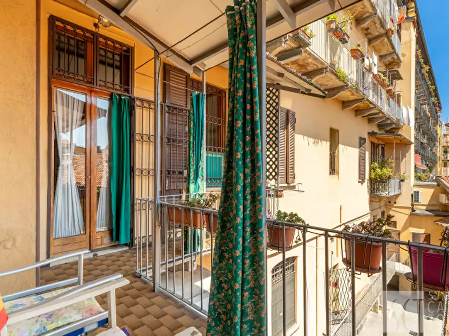 Immagine 30 di Appartamento in vendita  in via Vigevano, 7 a Milano