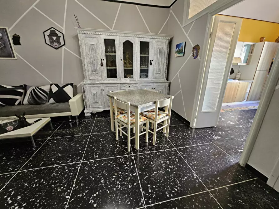 Immagine 6 di Appartamento in vendita  in via quarda superiore a Savona