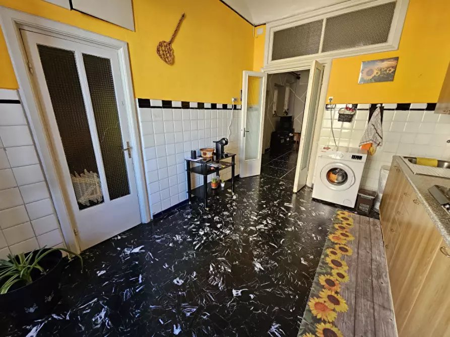 Immagine 8 di Appartamento in vendita  in via quarda superiore a Savona