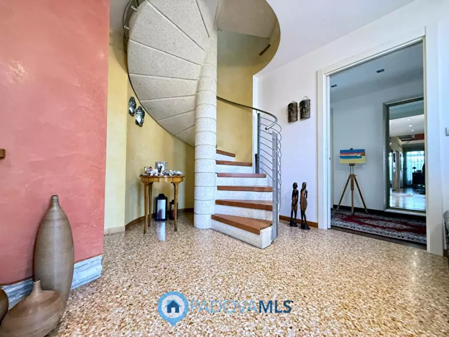 Immagine 15 di Villa in vendita  in Via Vittorio Veneto a Ponso