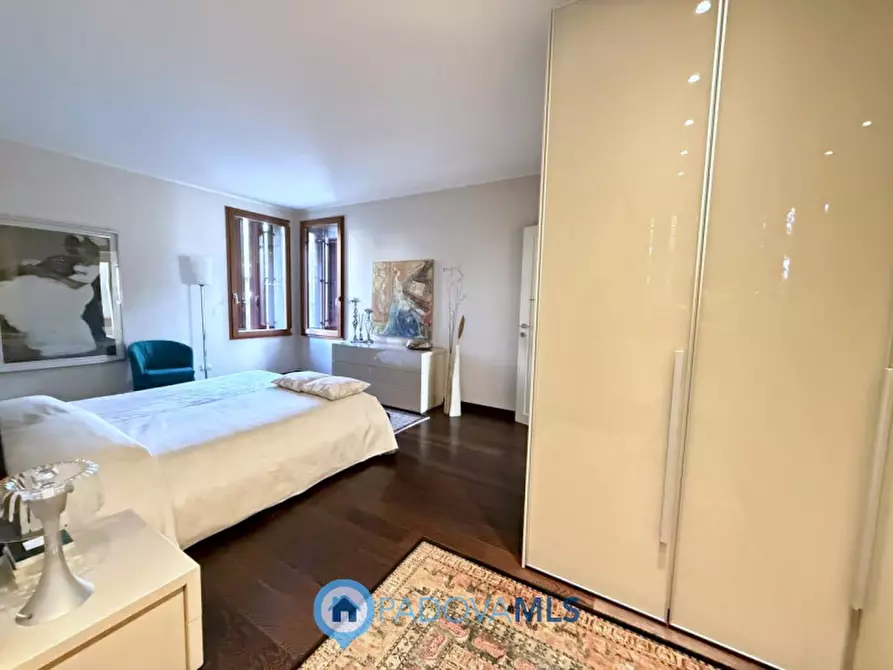 Immagine 24 di Villa in vendita  in Via Vittorio Veneto a Ponso