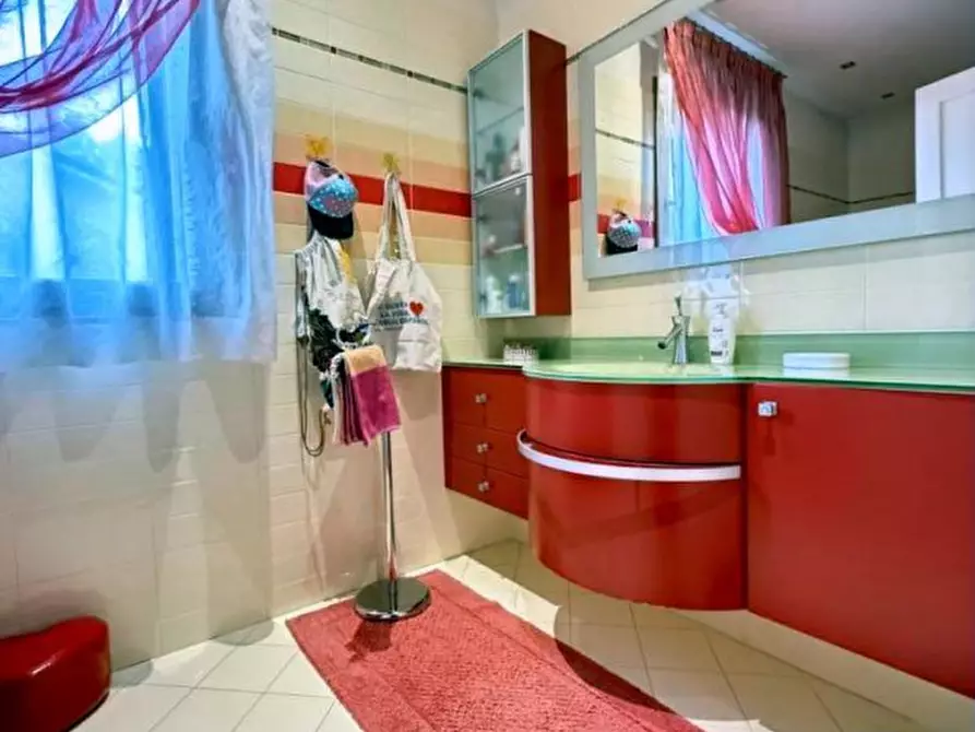 Immagine 30 di Villa in vendita  in Via Vittorio Veneto a Ponso