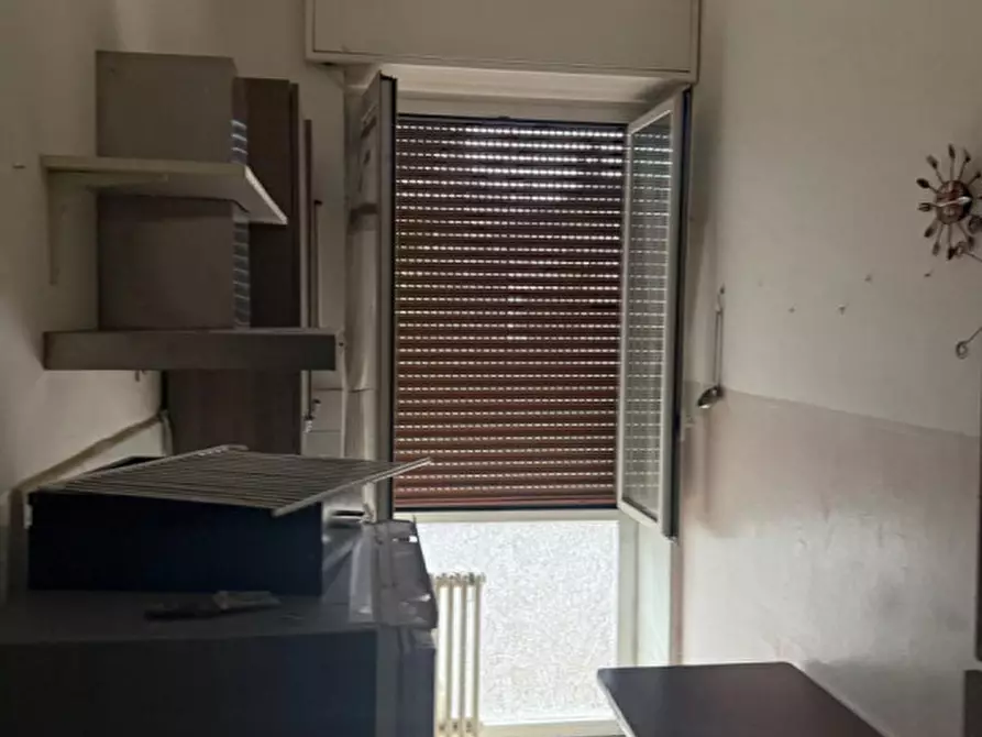 Immagine 8 di Appartamento in vendita  in Viale Vittorio Veneto 25 a Monza