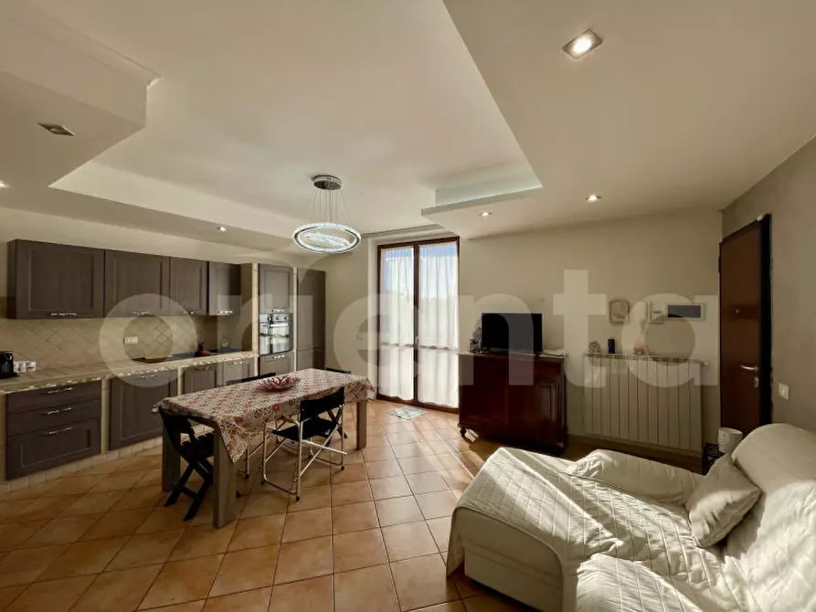 Immagine 3 di Appartamento in vendita  in Via Magenta 42 a Montichiari