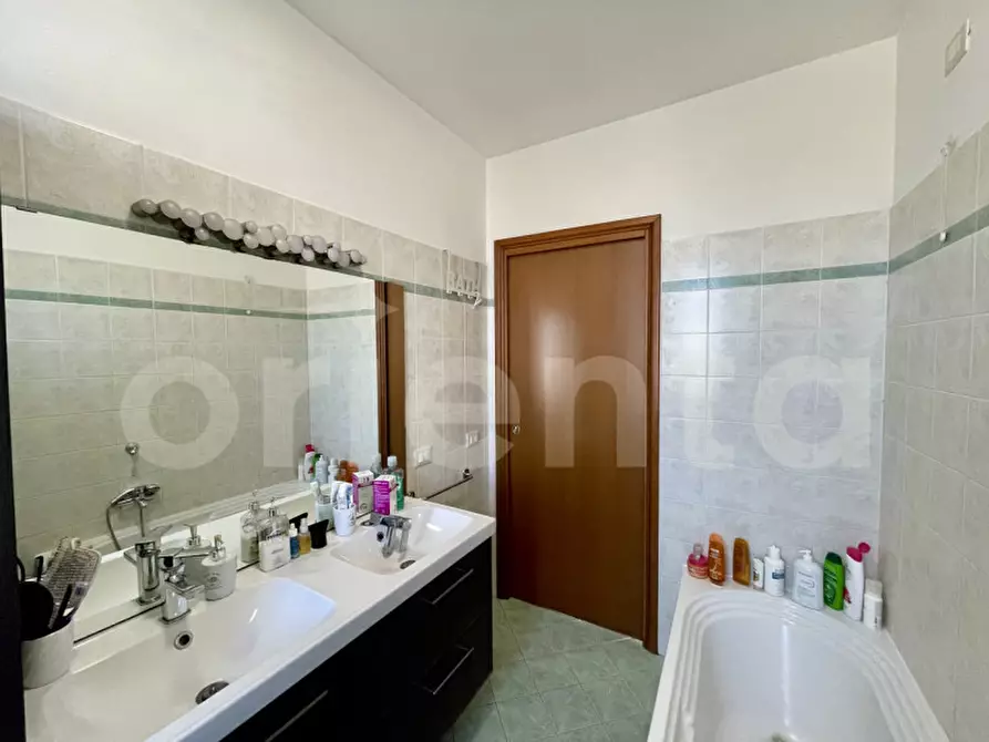 Immagine 15 di Appartamento in vendita  in Via Magenta 42 a Montichiari