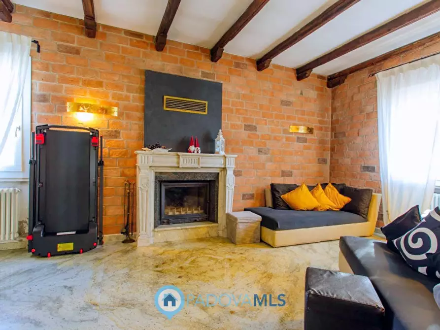 Immagine 9 di Casa indipendente in vendita  in Via Broglio a Solesino