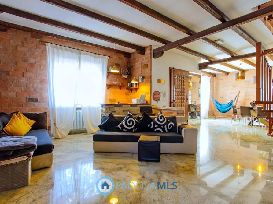 Immagine 10 di Casa indipendente in vendita  in Via Broglio a Solesino