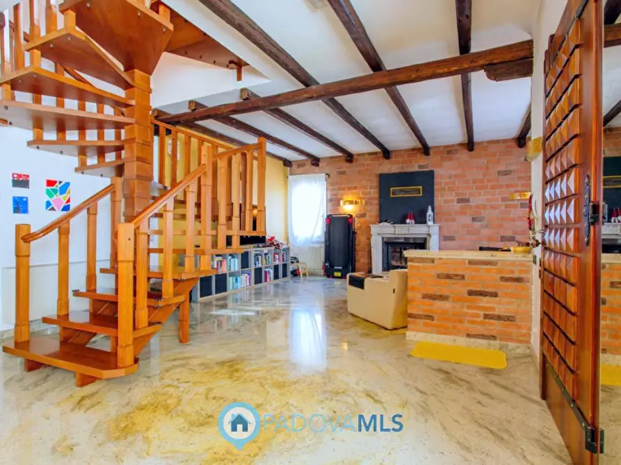 Immagine 17 di Casa indipendente in vendita  in Via Broglio a Solesino