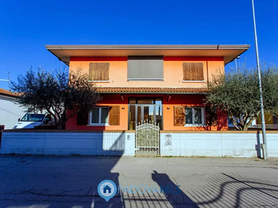 Immagine 47 di Casa indipendente in vendita  in Via Broglio a Solesino