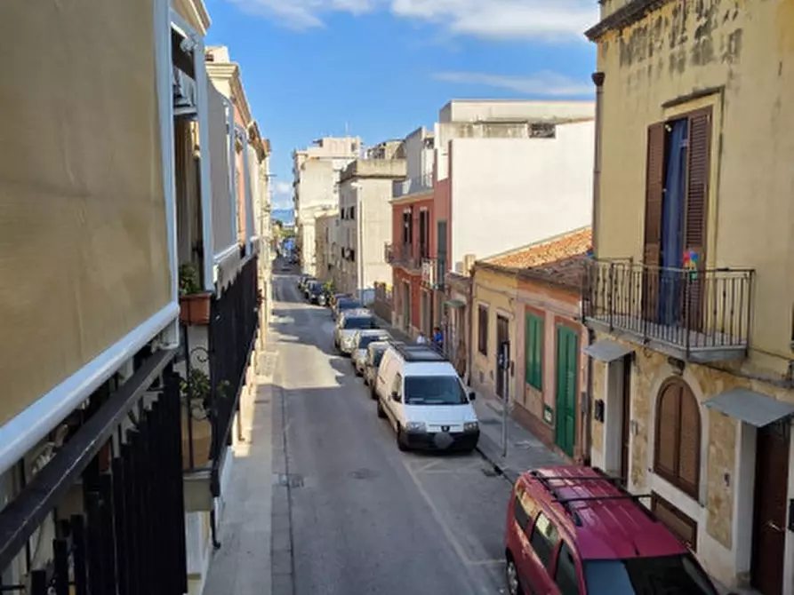 Immagine 34 di Appartamento in vendita  in Via Enrico Cosenz a Milazzo