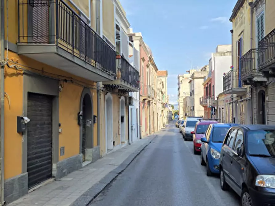 Immagine 41 di Appartamento in vendita  in Via Enrico Cosenz a Milazzo