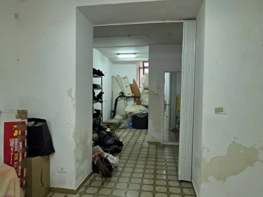 Immagine 45 di Appartamento in vendita  in Via Enrico Cosenz a Milazzo