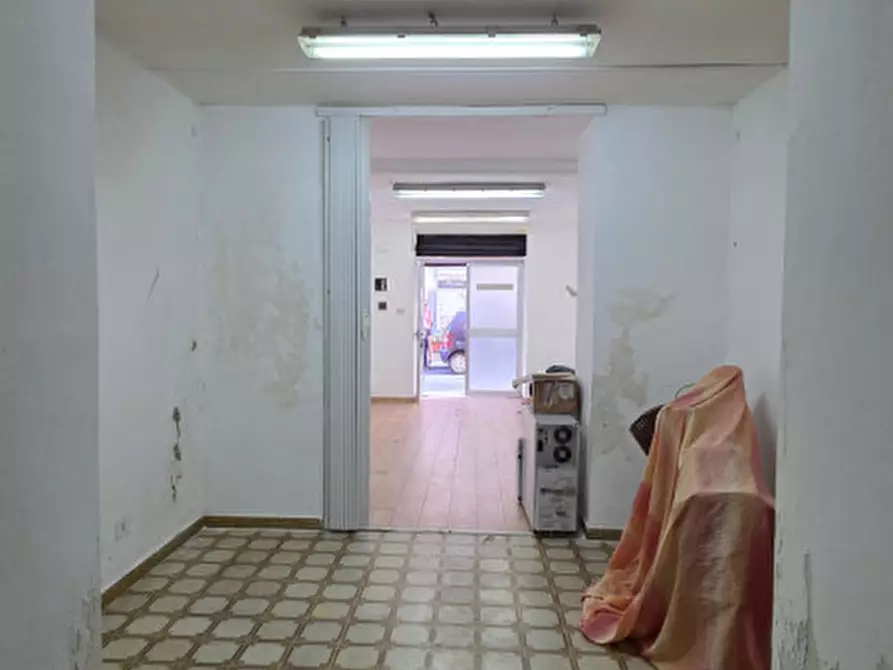 Immagine 46 di Appartamento in vendita  in Via Enrico Cosenz a Milazzo