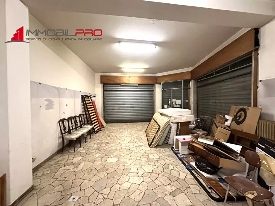 Immagine 2 di Negozio in vendita  in Via San Vincenzo 62 a Thiene