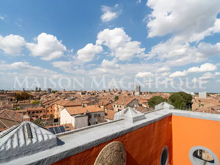 Immagine 1 di Ufficio in vendita  in Via Camaleonte a Ferrara