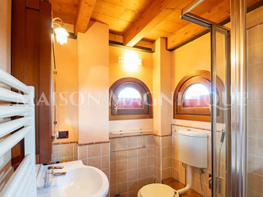 Immagine 18 di Ufficio in vendita  in Via Camaleonte a Ferrara