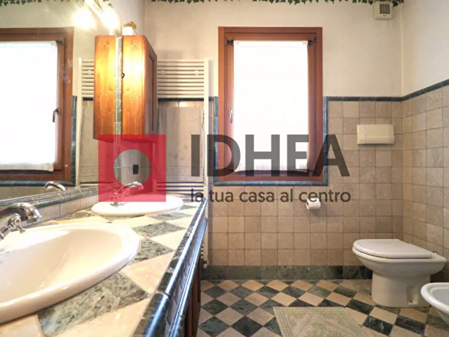 Immagine 9 di Casa bifamiliare in vendita  a Carbonera