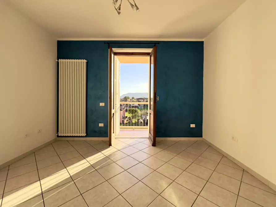 Immagine 2 di Appartamento in vendita  in Via Bologna a Castelnuovo Magra