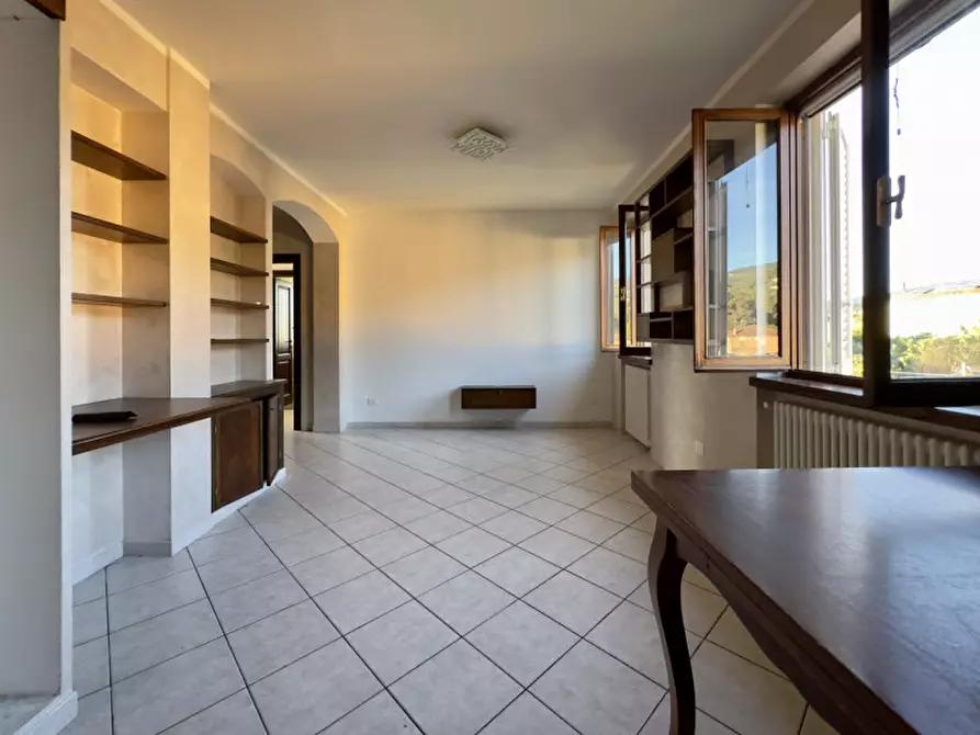 Immagine 16 di Appartamento in vendita  in Via Bologna a Castelnuovo Magra