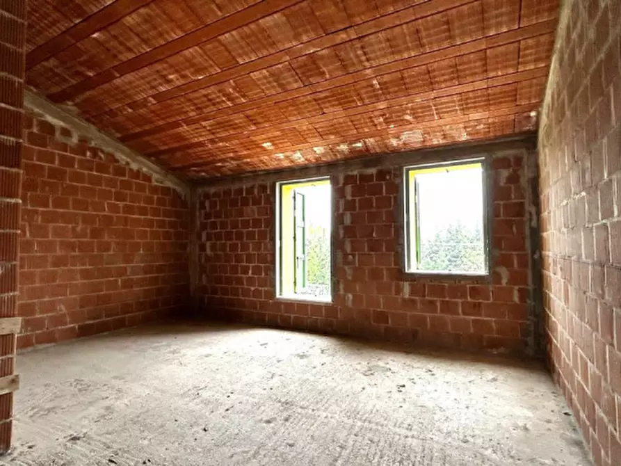 Immagine 7 di Casa trifamiliare in vendita  in Via Guglielmo Marconi a Cavezzo