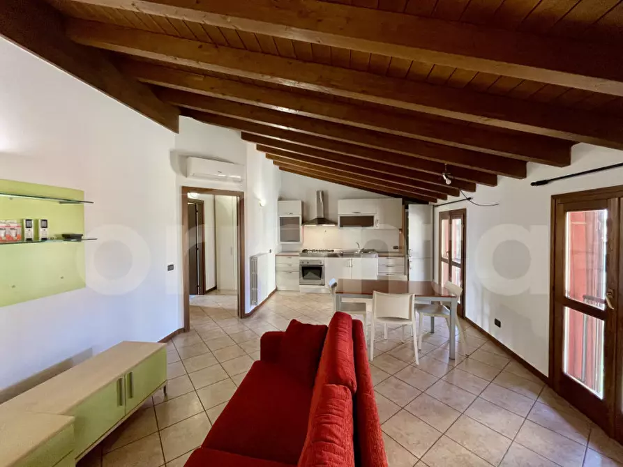 Immagine 3 di Appartamento in vendita  in Via Giuseppe Pirovano 29 a Montichiari