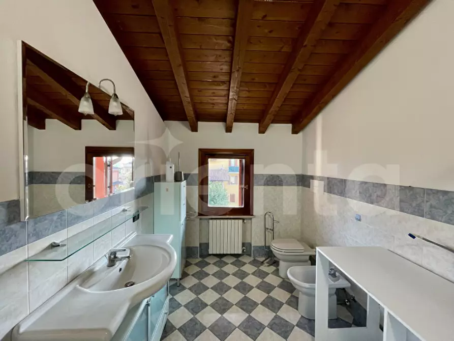 Immagine 15 di Appartamento in vendita  in Via Giuseppe Pirovano 29 a Montichiari