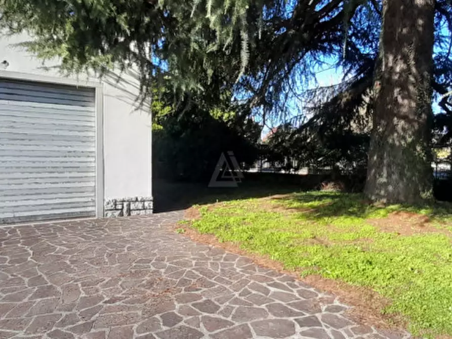 Immagine 13 di Casa indipendente in vendita  in Via Castellana a Asolo