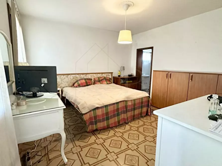 Immagine 10 di Casa indipendente in vendita  in Via Monteortone a Teolo