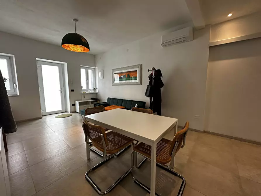 Immagine 9 di Appartamento in vendita  in Via Ognissanti a Villafranca Di Verona