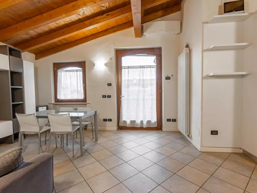 Immagine 7 di Appartamento in vendita  in Via Isabella D'Este   10B a Cavriana