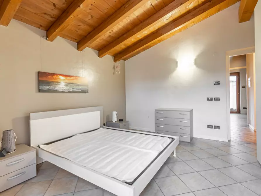 Immagine 14 di Appartamento in vendita  in Via Isabella D'Este   10B a Cavriana