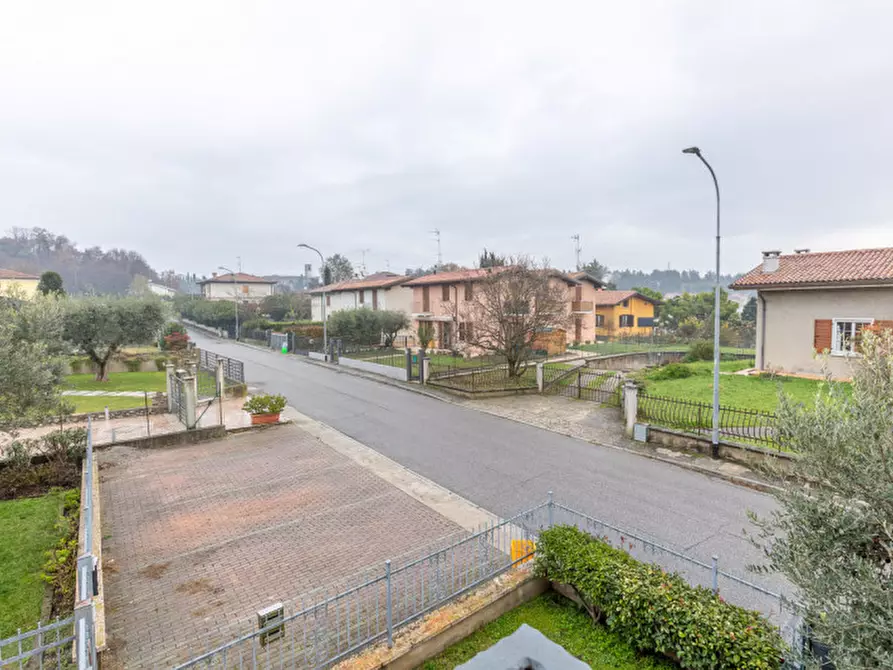 Immagine 20 di Appartamento in vendita  in Via Isabella D'Este   10B a Cavriana