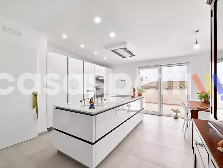 Immagine 4 di Attico in vendita  in Serroni Basso a Battipaglia